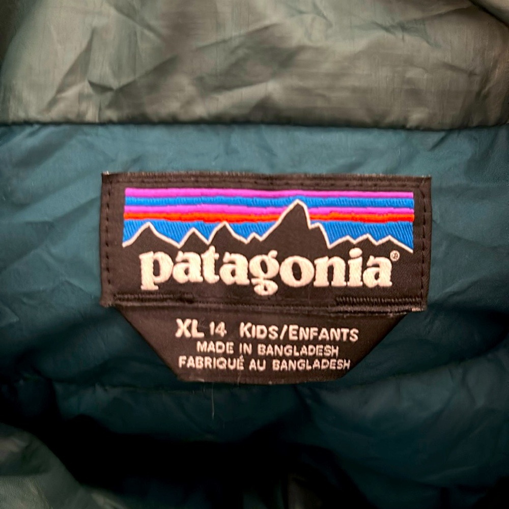 Patagonia Youth XL (14) Nano jacket.